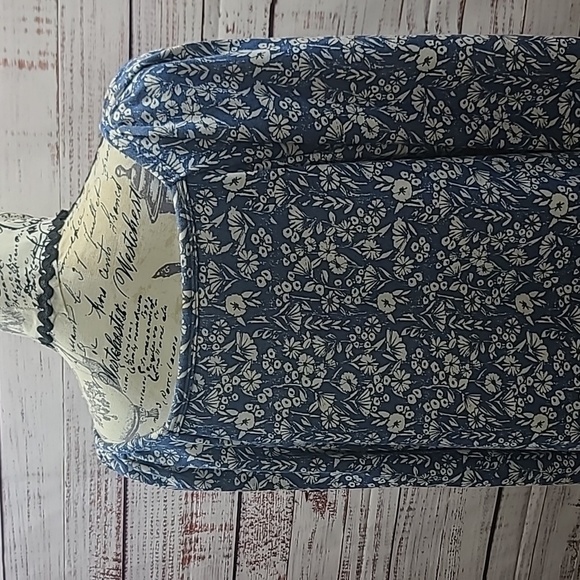 LC Lauren Conrad puff sleeve sweatshirt - Picture 8 of 10